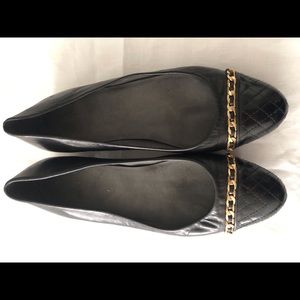 Stuart Weitzman black ballet flat size 8